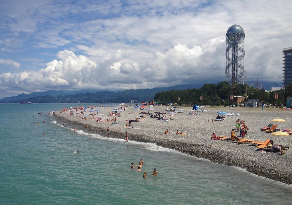 Hotel Intourist Palace Batumi Luaran gambar
