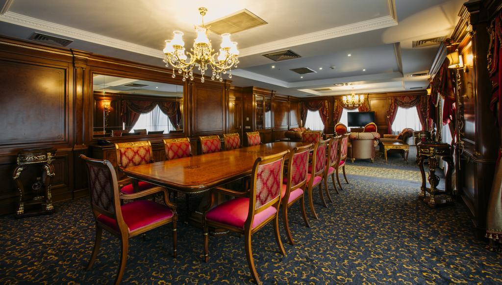 Hotel Intourist Palace Batumi Luaran gambar