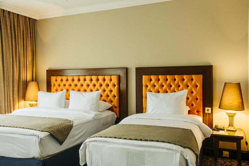 Hotel Intourist Palace Batumi Luaran gambar