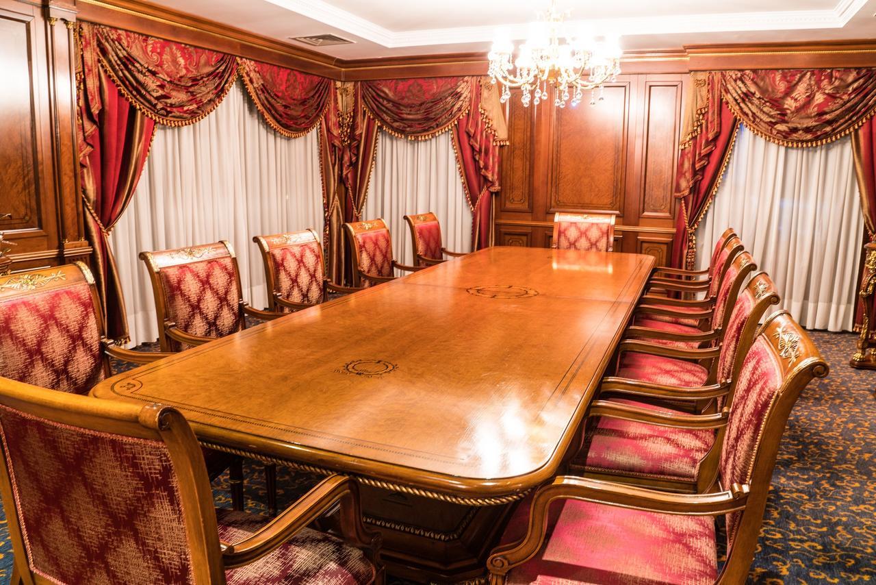 Hotel Intourist Palace Batumi Luaran gambar