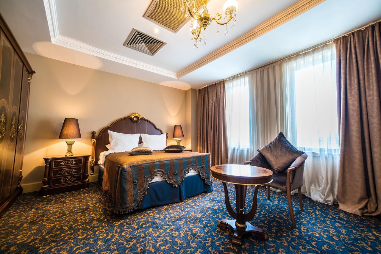 Hotel Intourist Palace Batumi Luaran gambar