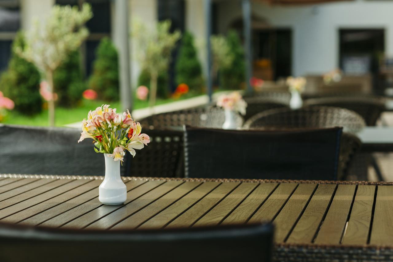 Hotel Intourist Palace Batumi Luaran gambar